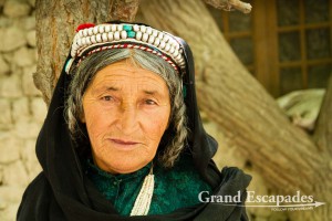 Balti woman in Bodgang, a still rather untouched village above the road on the way to Turtuk, Shyok Valley, Baltistan, India
