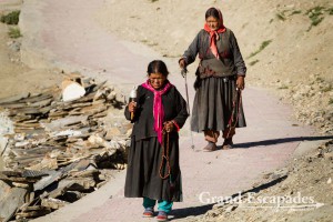 Old women praying and meditating, Korzok, Tso Moriri, Ladakh