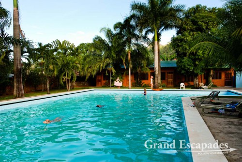 Many tourists and locals use hammocks to escape the incredible afternoon heat, while pool addicts like us dish out the 20 Bolivanos or 2 Euros to use the swimming pool at the Hotel Ambaibo, Rurrenabaque