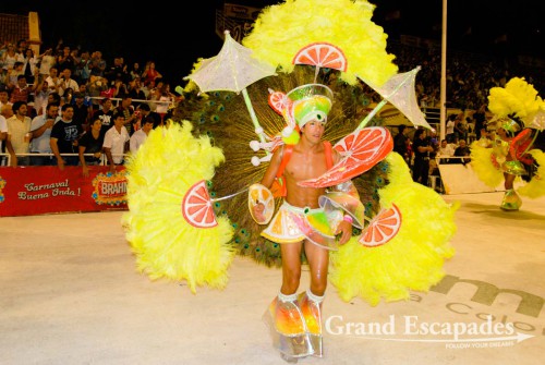 The dancers were a swaying sea of colours of elaborately designed costumes, headdresses made of feathers and beads, more beadwork for ankles, necks, belly and wrists. The costumes can be made of lots of material or of very, very little, Carneval of Gualeyguachu, Argentina
