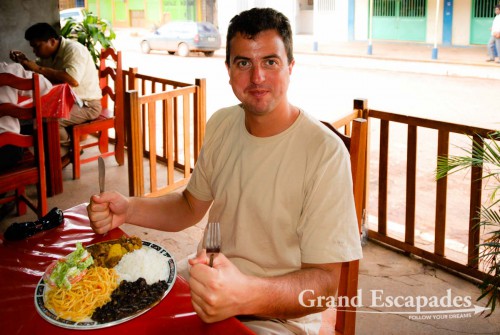 Gilles at the pleasant Restaurant del Minero - What you see is a typical portion Venezuela-size!