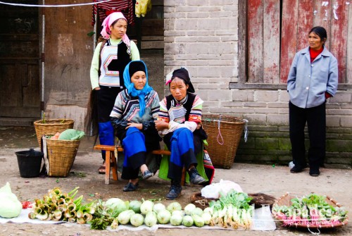 Market at a small Hani village near the Rice Terrasses of Yuanyang, Yunnan, China