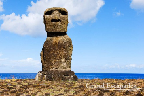 Moai, in Ahu Tahai, close to Hanga Roa, Rapa Nui or Easter Island, Pacific