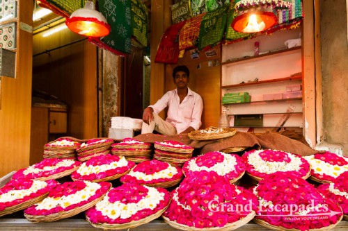 Flower seller at Dargah of Khwaja Muin-ud-in Christi, Ajmer, Rajasthan, India