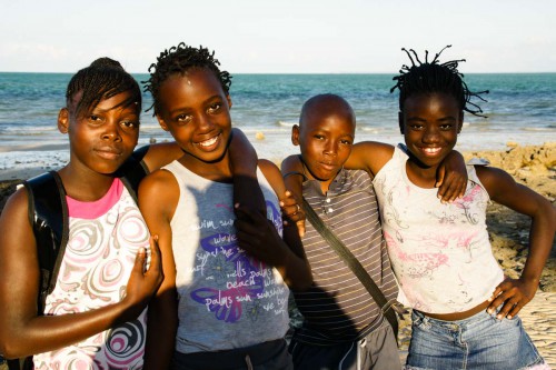 Vilankulos, local girls posing for the camera,  Picture by Jason Risley
